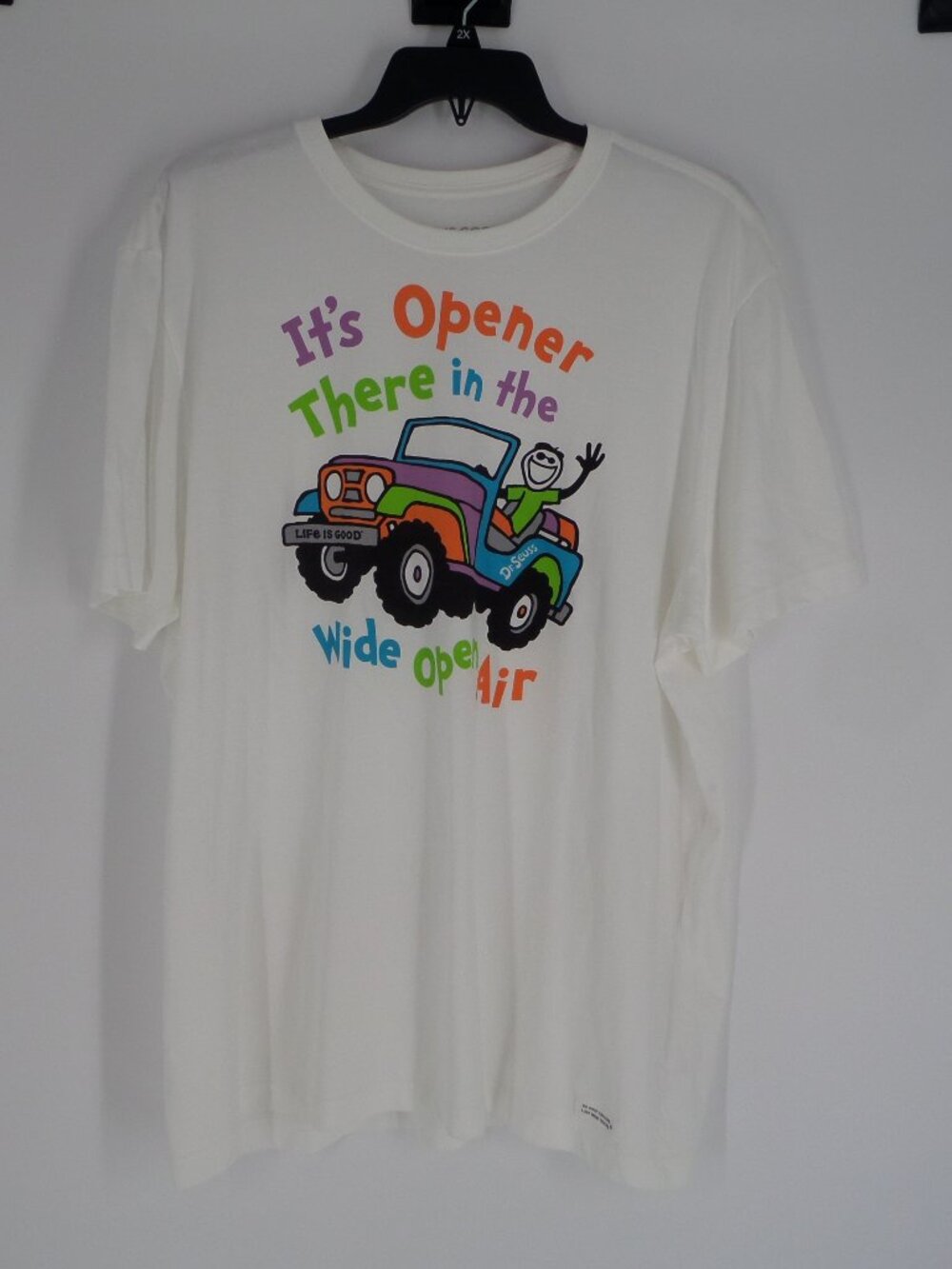 Life is Good Men's Dr Seuss Jeep White Tee Shirt Size XXL